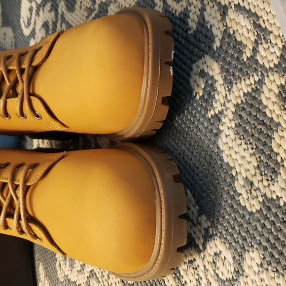 NIB Men's Nautica Adrian Lace Up Boots - Picture 6 of 15